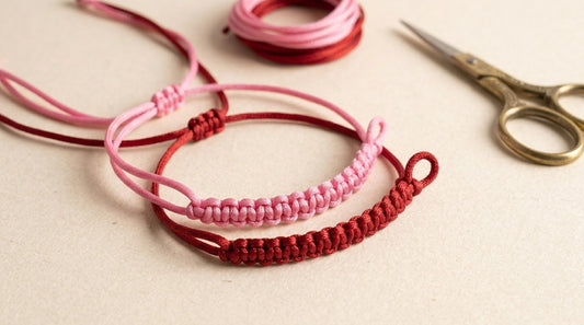 Step-by-step Lark’s Head knot tutorial diagram for DIY handmade bracelets