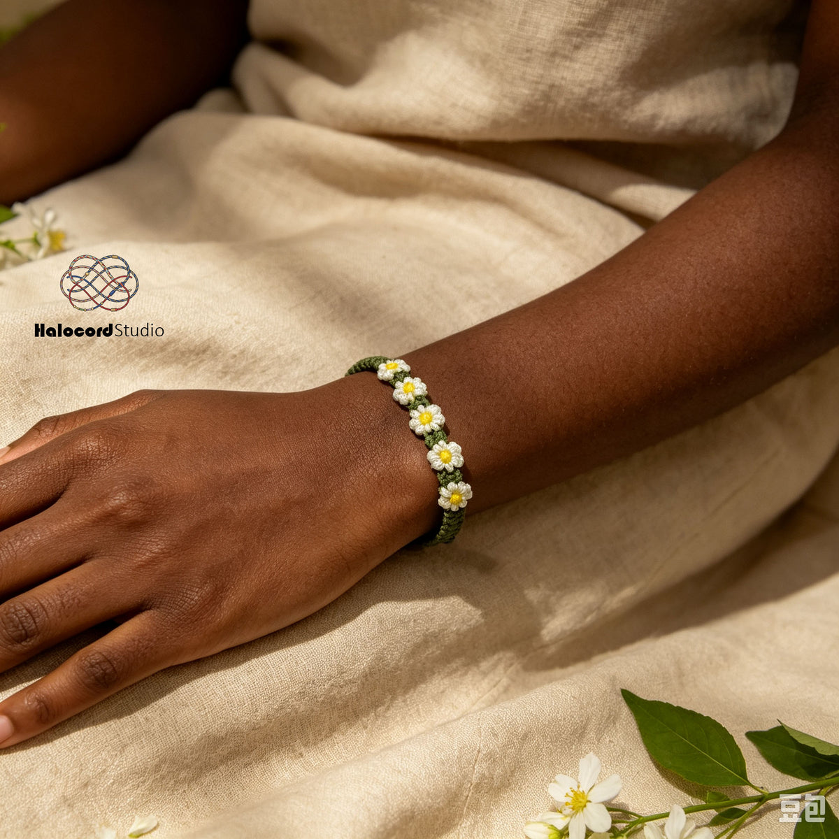 Daisy Accent Bracelet DIY Kit